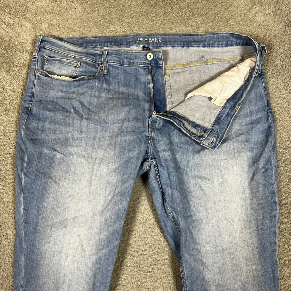 Jos A Bank Jeans Mens 46x30 Blue Excellent Straight Fit Stretch‎ Denim Casual